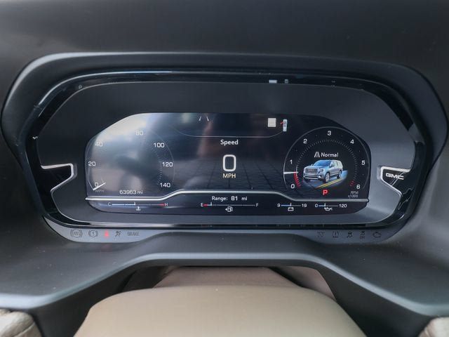 Used 2022 GMC Yukon XL Denali RWD image 18