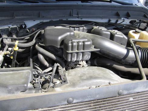 Used 2016 Ford F250 XL w/ Power Equipment Group image 36