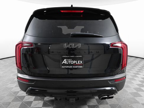 Used 2022 Kia Telluride SX w/ SX Prestige Package image 6