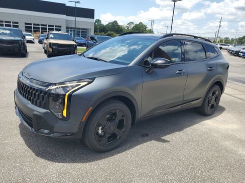 New 2026 Kia Sportage X-Line AWD/4WD image 2