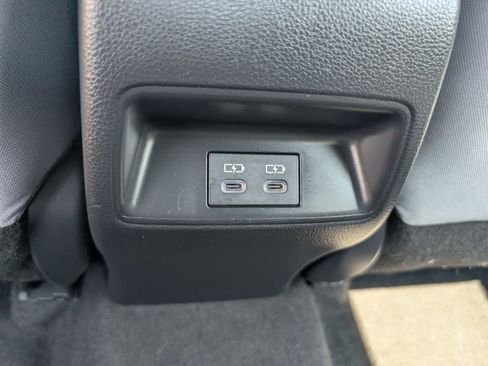 Used 2024 Toyota Corolla SE w/ SE Premium Package FWD image 15