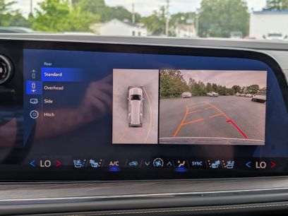 New 2025 Chevrolet Suburban Premier