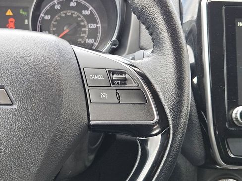 Used 2025 Mitsubishi Outlander Sport SE AWD/4WD image 25