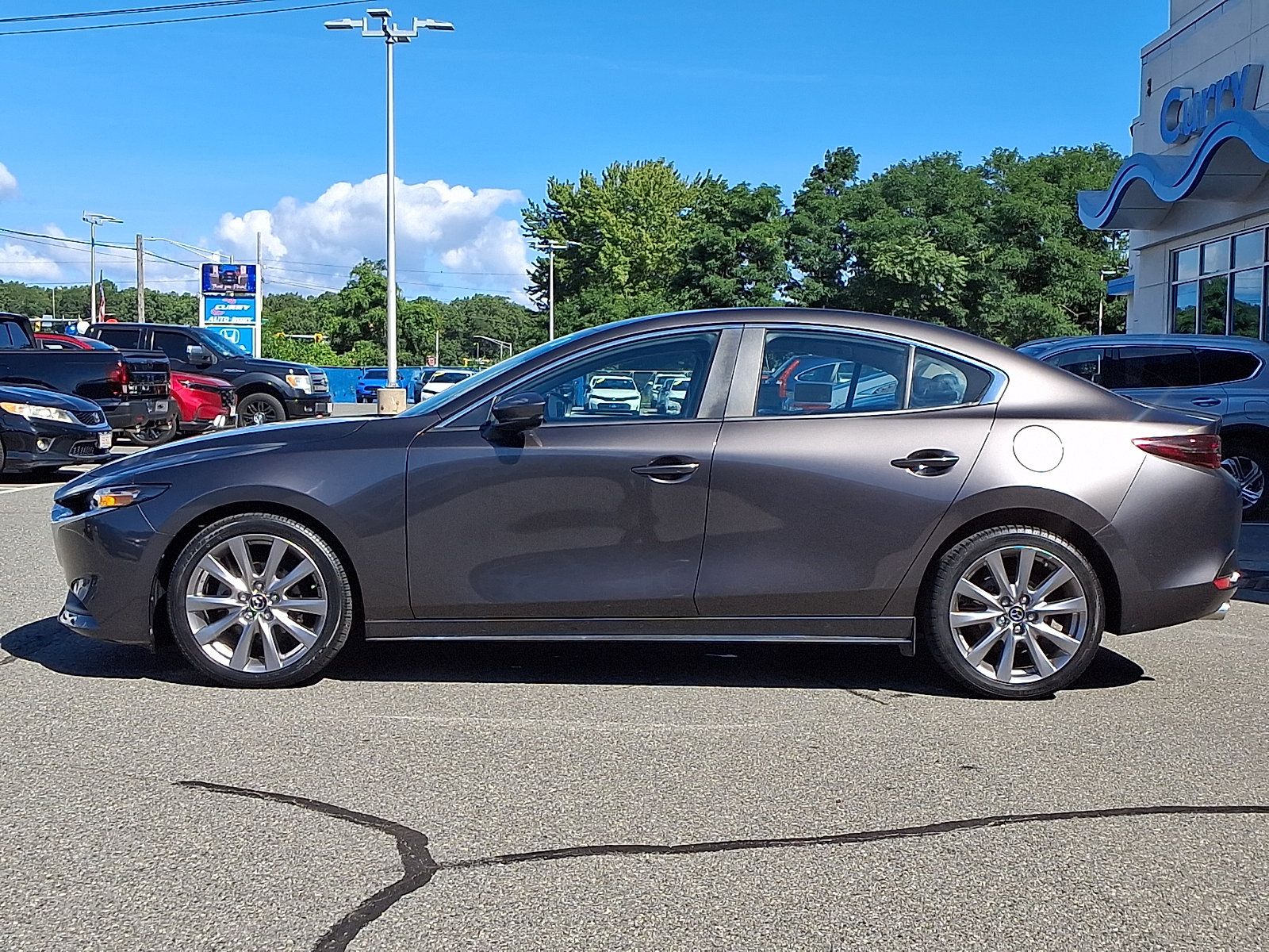 Used 2021 MAZDA MAZDA3 s FWD image 7