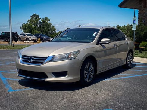 Used 2014 Honda Accord LX image 5