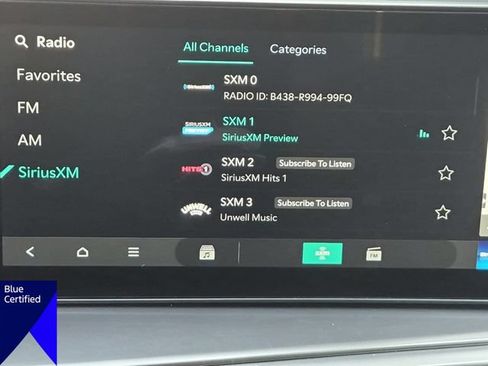 Used 2025 Kia Sorento EX AWD/4WD image 23