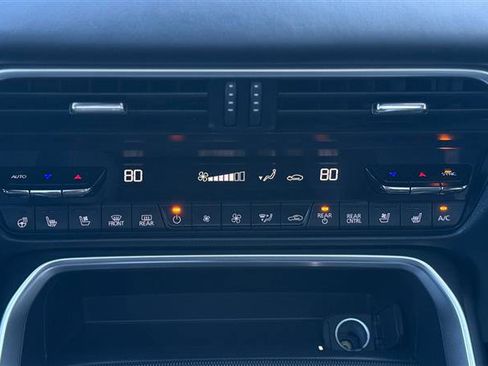 Used 2024 MAZDA CX-90 Plug-In Hybrid w/ Premium Plus image 30