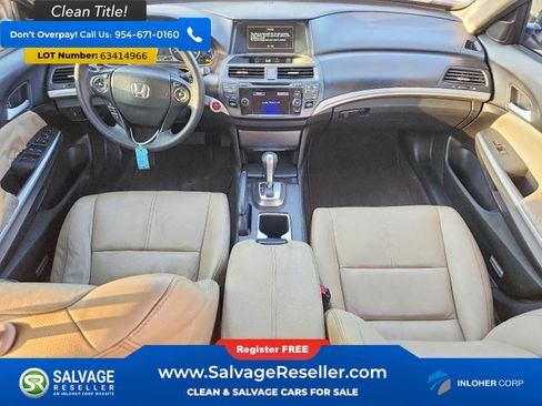 Used 2015 Honda Crosstour EX image 11