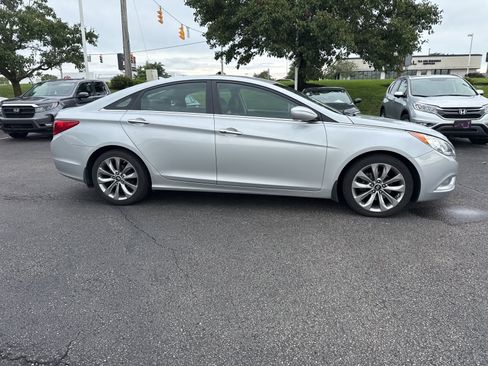 Used 2011 Hyundai Sonata SE FWD image 21