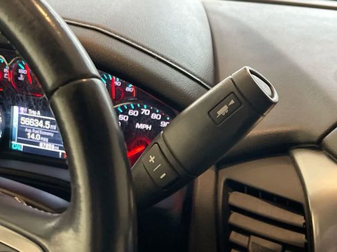 Used 2020 Chevrolet Suburban LT image 20