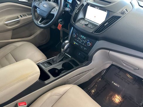 Used 2018 Ford Escape SEL AWD/4WD image 17