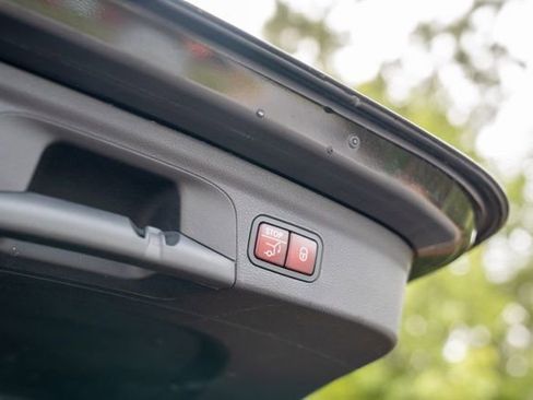 Used 2021 Mercedes-Benz GLE 63 AMG S image 24