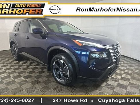 Used 2024 Nissan Rogue SV AWD/4WD image 1