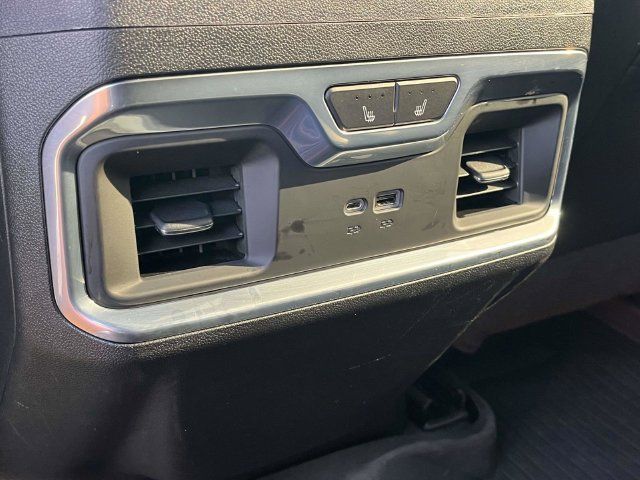 Used 2022 Chevrolet Silverado 1500 LTZ w/ LTZ Premium Package AWD/4WD image 20