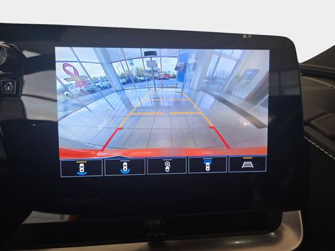 Used 2023 Chevrolet Corvette 3LT w/ Z51 Performance Package image 16