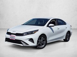 Used 2023 Kia Forte LXS w/ LXS Technology Package FWD video 1