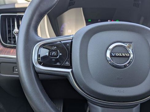 New 2026 Volvo XC90 T8 Plus w/ Protection Package AWD/4WD image 14