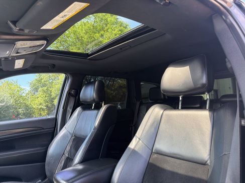 Used 2015 Jeep Grand Cherokee Altitude AWD/4WD image 18