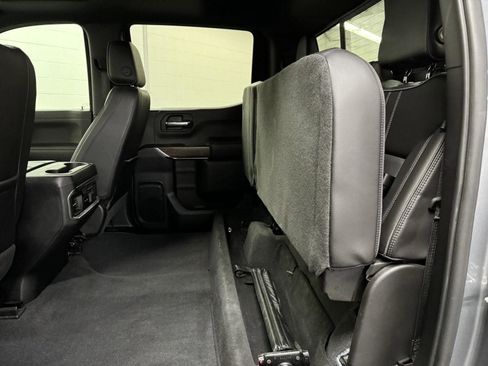 Used 2019 Chevrolet Silverado 1500 High Country w/ Technology Package image 29