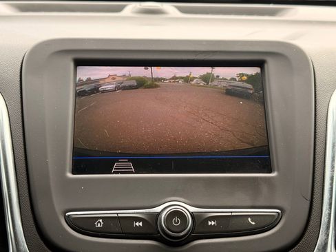 Used 2020 Chevrolet Equinox LS w/ LPO, Cargo Package AWD/4WD image 35