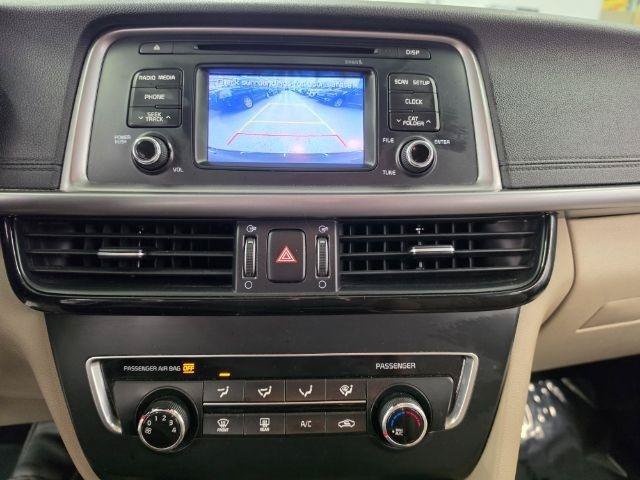 Used 2017 Kia Optima LX w/ Driver Convenience Package FWD image 18