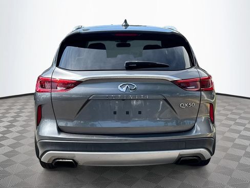 Used 2019 INFINITI QX50 Luxe w/ Cargo Package FWD image 7
