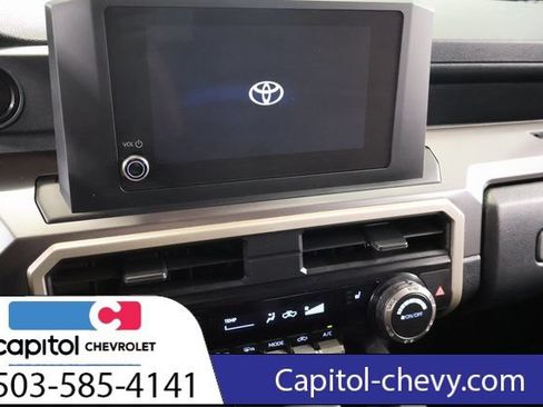 Used 2024 Toyota Tacoma SR5 AWD/4WD image 21