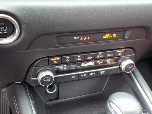 Used 2024 MAZDA CX-5 Carbon Edition image 17