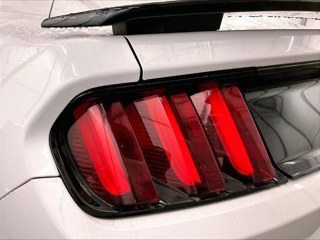 Used 2017 Ford Mustang GT Premium w/ Equipment Group 401A RWD image 28
