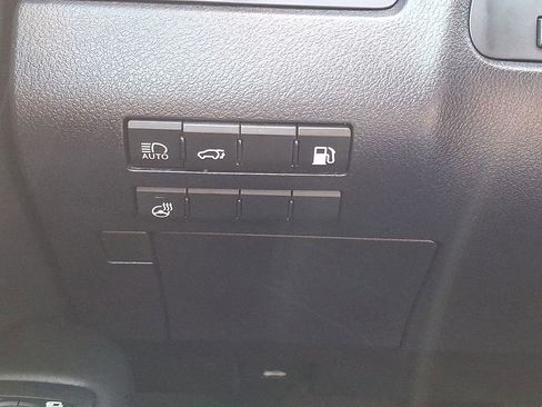 Used 2019 Lexus RX 450h AWD image 29