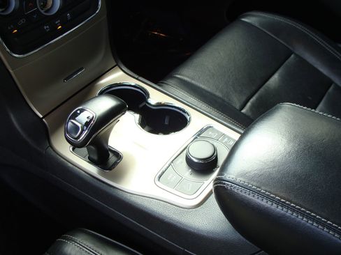 Used 2014 Jeep Grand Cherokee Overland image 17