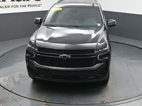 Used 2024 Chevrolet Suburban RST w/ Sport Performance Package AWD/4WD image 60