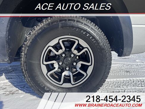 Used 2017 RAM 1500 Rebel w/ Luxury Group image 24