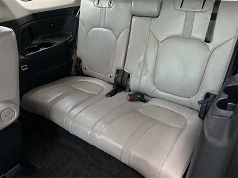 Certified 2024 Honda Pilot EX-L image 17