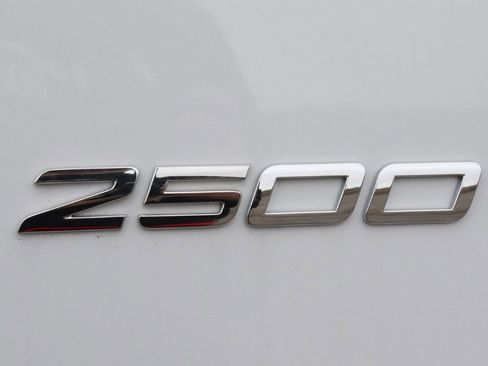 Used 2025 Mercedes-Benz Sprinter 2500 image 19