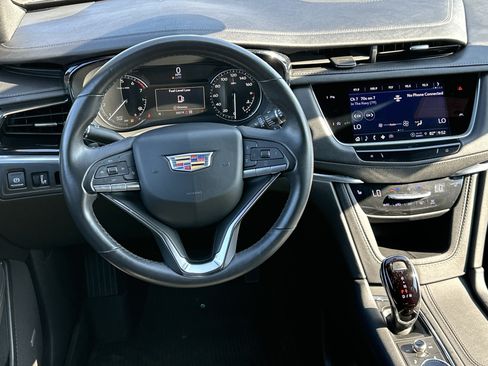 Used 2024 Cadillac XT6 Luxury w/ LPO, Floor Liner Package AWD/4WD image 26