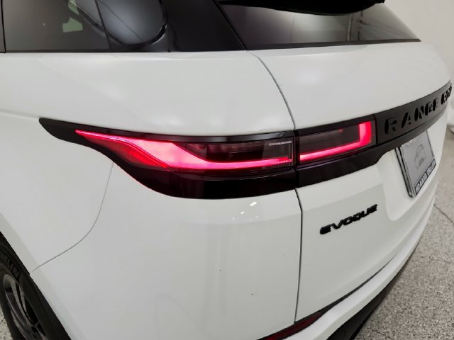 New 2026 Land Rover Range Rover Evoque S AWD/4WD image 31