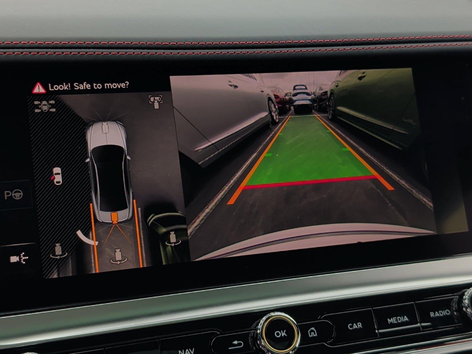 New 2026 Bentley Flying Spur Plug-In Hybrid AWD/4WD image 32