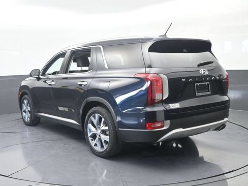 Used 2020 Hyundai Palisade SEL w/ Premium Package FWD image 4