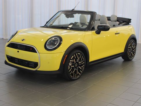New 2026 MINI Cooper S image 18