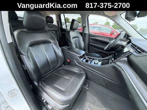 Used 2023 Jeep Grand Cherokee Limited AWD/4WD image 29