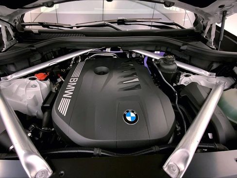 New 2026 BMW X5 xDrive40i image 8