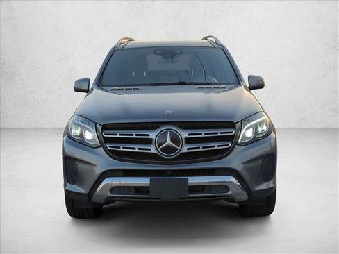 Used 2019 Mercedes-Benz GLS 450 4MATIC image 2