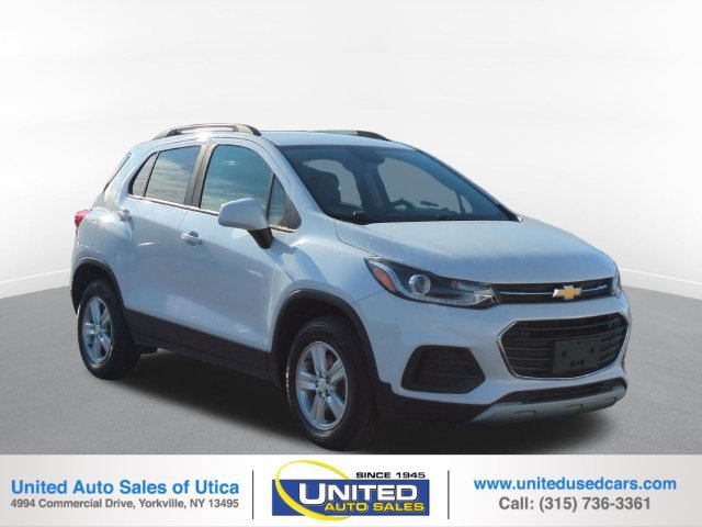 Used 2022 Chevrolet Trax LT w/ LT Convenience Package AWD/4WD image 1