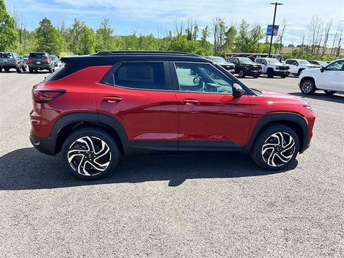 New 2026 Chevrolet TrailBlazer RS w/ LPO, Trailering Package AWD/4WD image 7