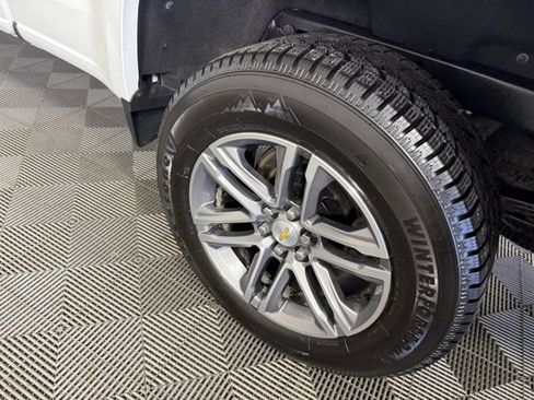 Used 2022 Chevrolet Colorado W/T w/ Custom Special Edition image 10