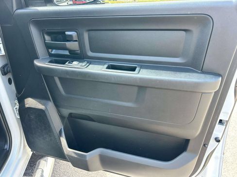 Used 2018 RAM 1500 Express w/ Express Value Package AWD/4WD image 24