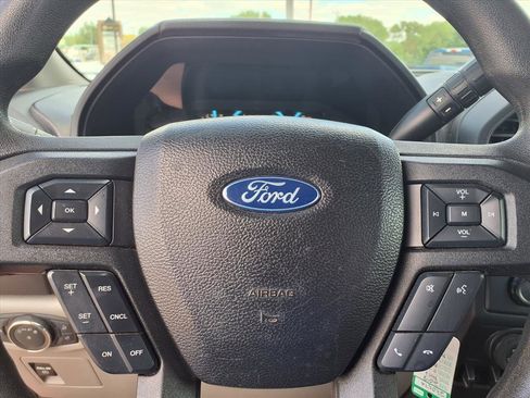 Used 2018 Ford F150 XL w/ Equipment Group 101A Mid AWD/4WD image 18