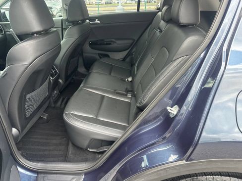Used 2021 Kia Sportage EX w/ EX Technology Package FWD image 17