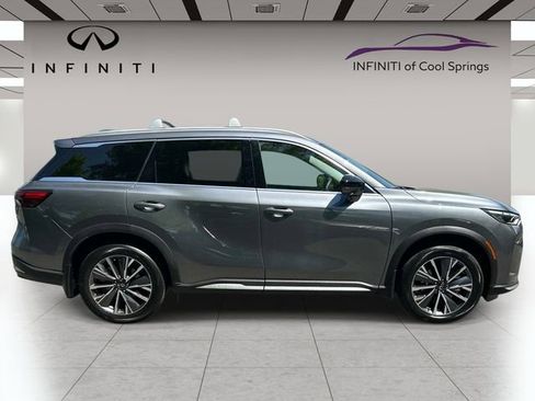 Certified 2026 INFINITI QX60 Luxe w/ Cargo Package FWD image 8